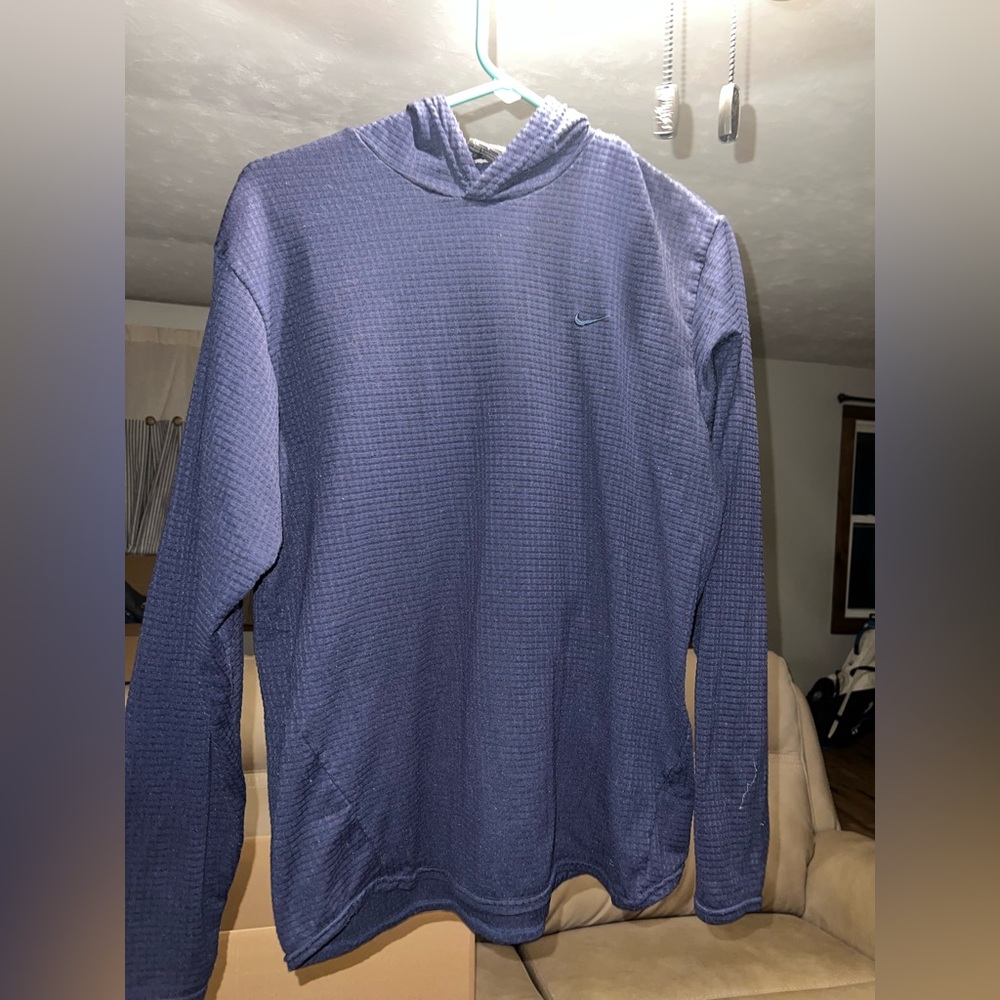 Nike sphere pullover with hood, size medium men’s